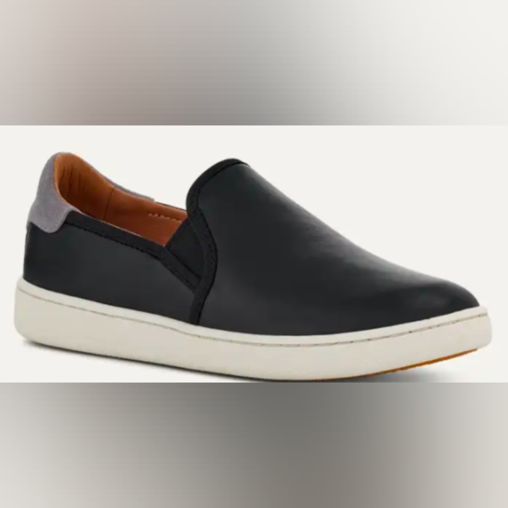 UGG Women's Black Cas Slip-on Sneakers Size 8.5 Like New MRSP $100